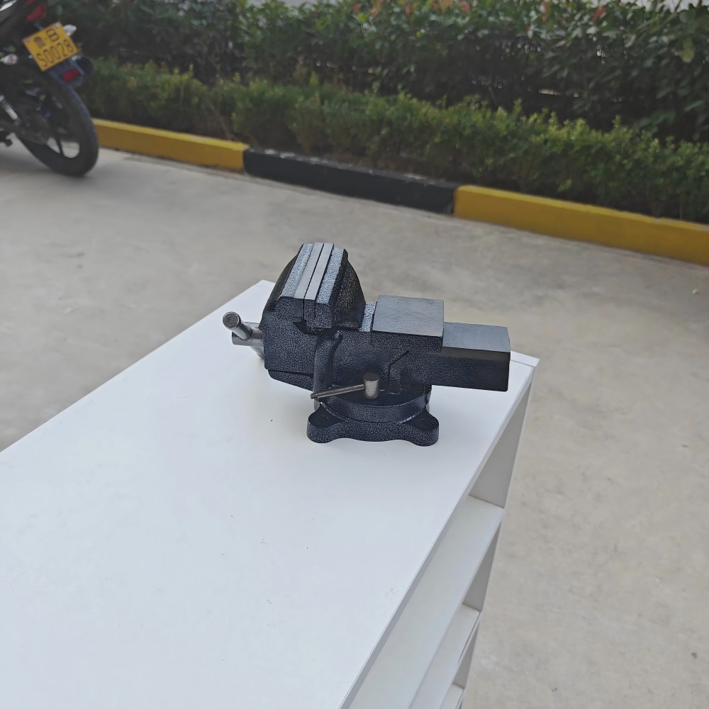 360 ° வார்ப்பு எஃகு பெஞ்ச் வைஸ்
